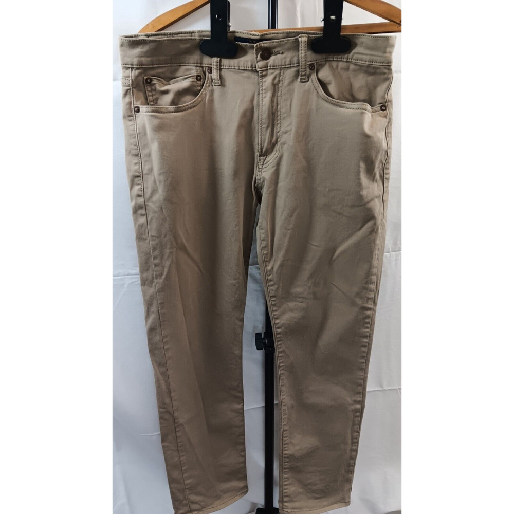 32 30 Lucky Brand Men's 7MD10374 121 Slim Jean, Sand Tan Very Good Condition